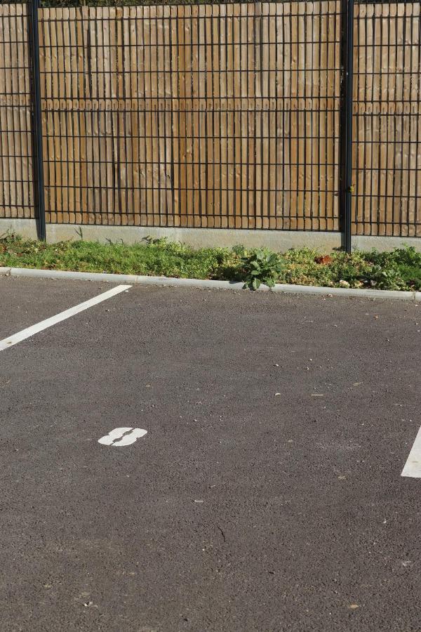 "Le 104" Studio Cosy Proche De Rouen Avec Parking Mont-Saint-Aignan Bagian luar foto